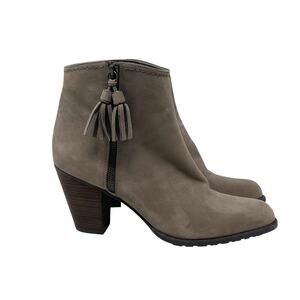 STUART WEITZMAN Suede Fringe Tassel Ankle Boots - Taupe Gray Brown - Size 10